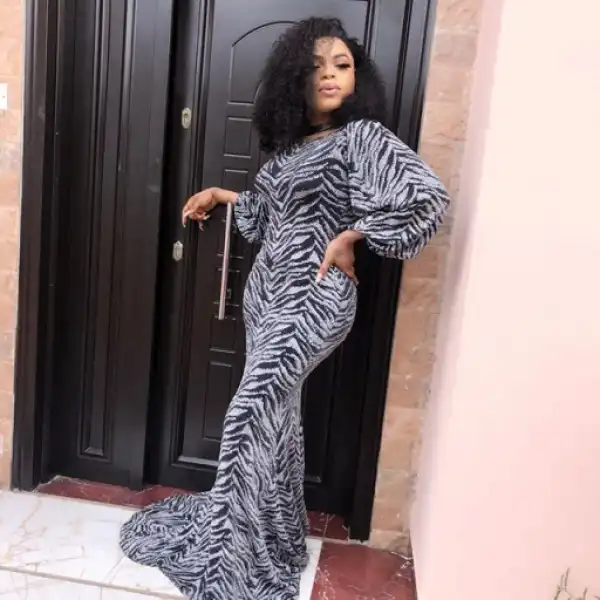  Bobrisky Rocks Figure-Hugging Gown (Photos)